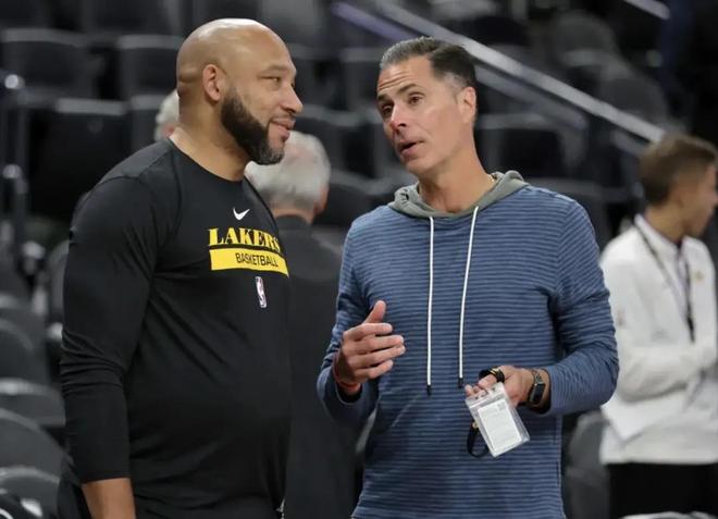 热那亚2-1乌迪内斯，诺顿-库菲破门，马利诺夫斯基点射（热那亚2-1力克乌迪内斯：诺顿-库菲破门，马利诺夫斯基点球建功）