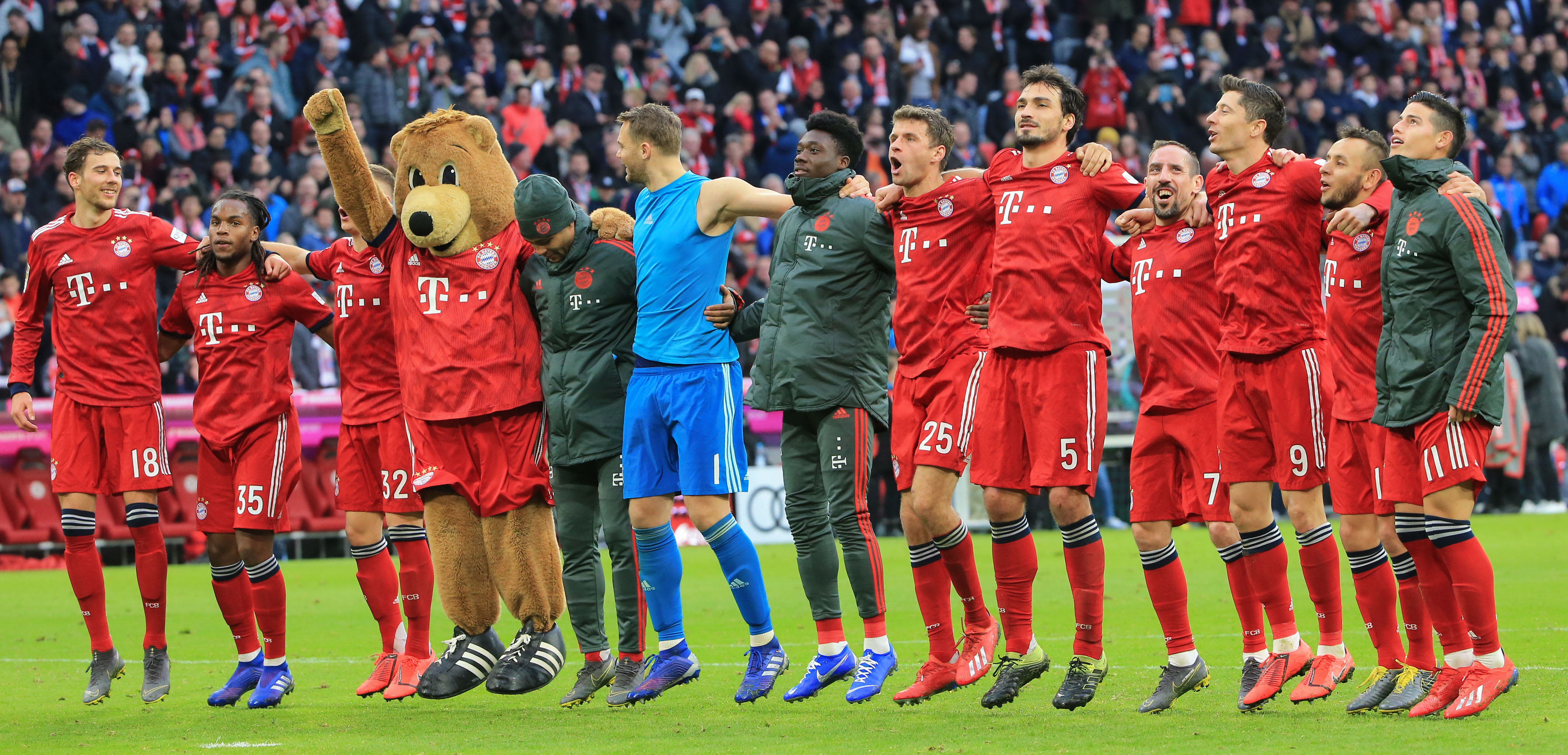 英超球员专访：凯恩谈状态与目标,（英超专访：凯恩畅谈近况与赛季目标）