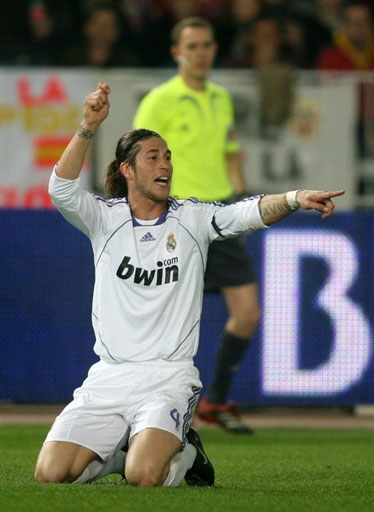 记者：泰山以次顶薪续约瓦科，有海滨城市球队报价但球员无意（记者：瓦科以次顶薪续留泰山，拒绝海滨城市球队报价）