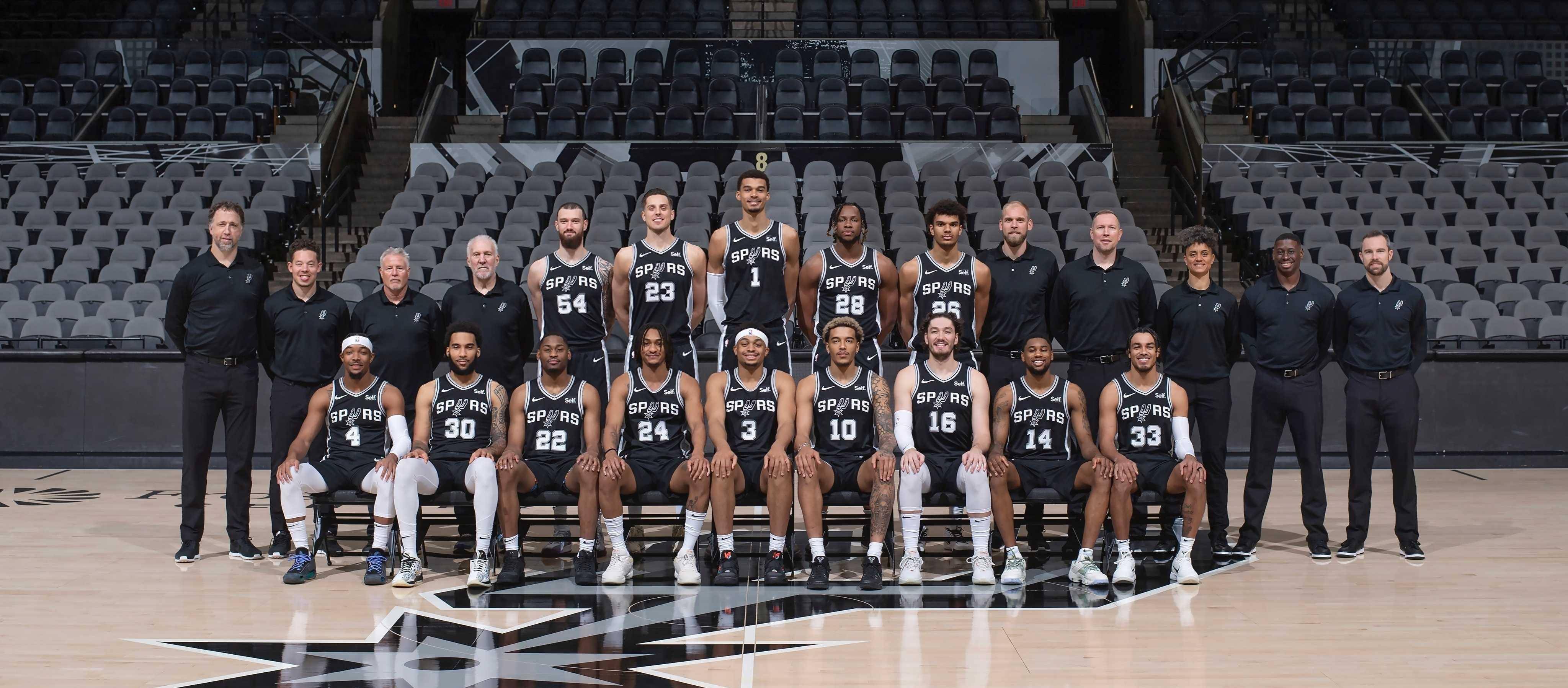 CBA：北京首钢强势发挥 主场逆转深圳（CBA：北京首钢主场发威 逆转击败深圳）